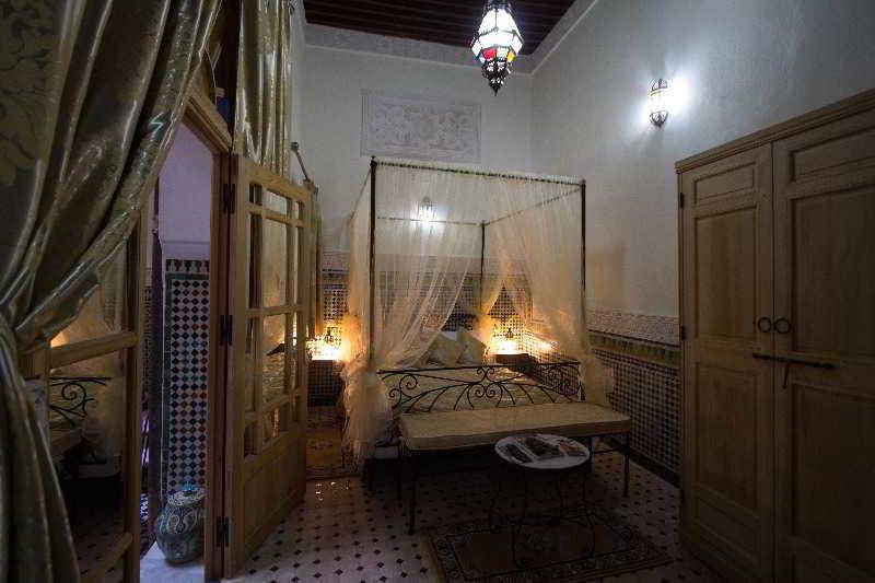 Riad Taryana Fes Exterior photo