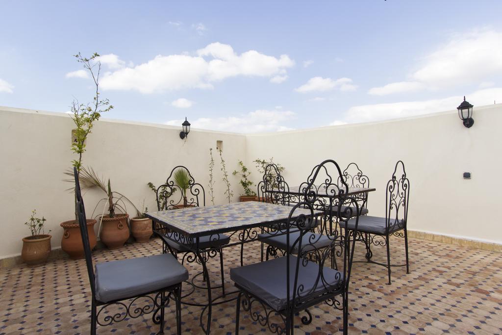 Riad Taryana Fes Exterior photo
