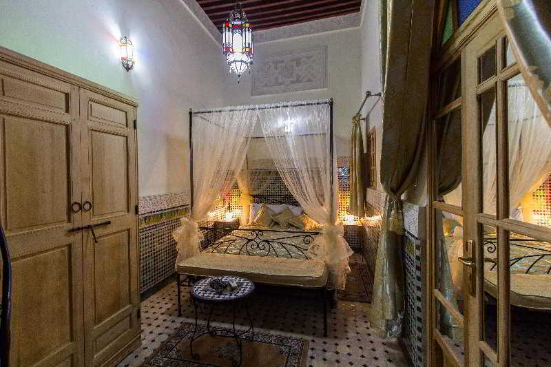 Riad Taryana Fes Exterior photo